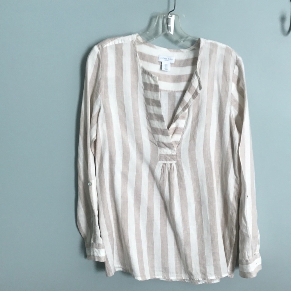 Antibes Blanc Linen top Size S with optional button sleeves